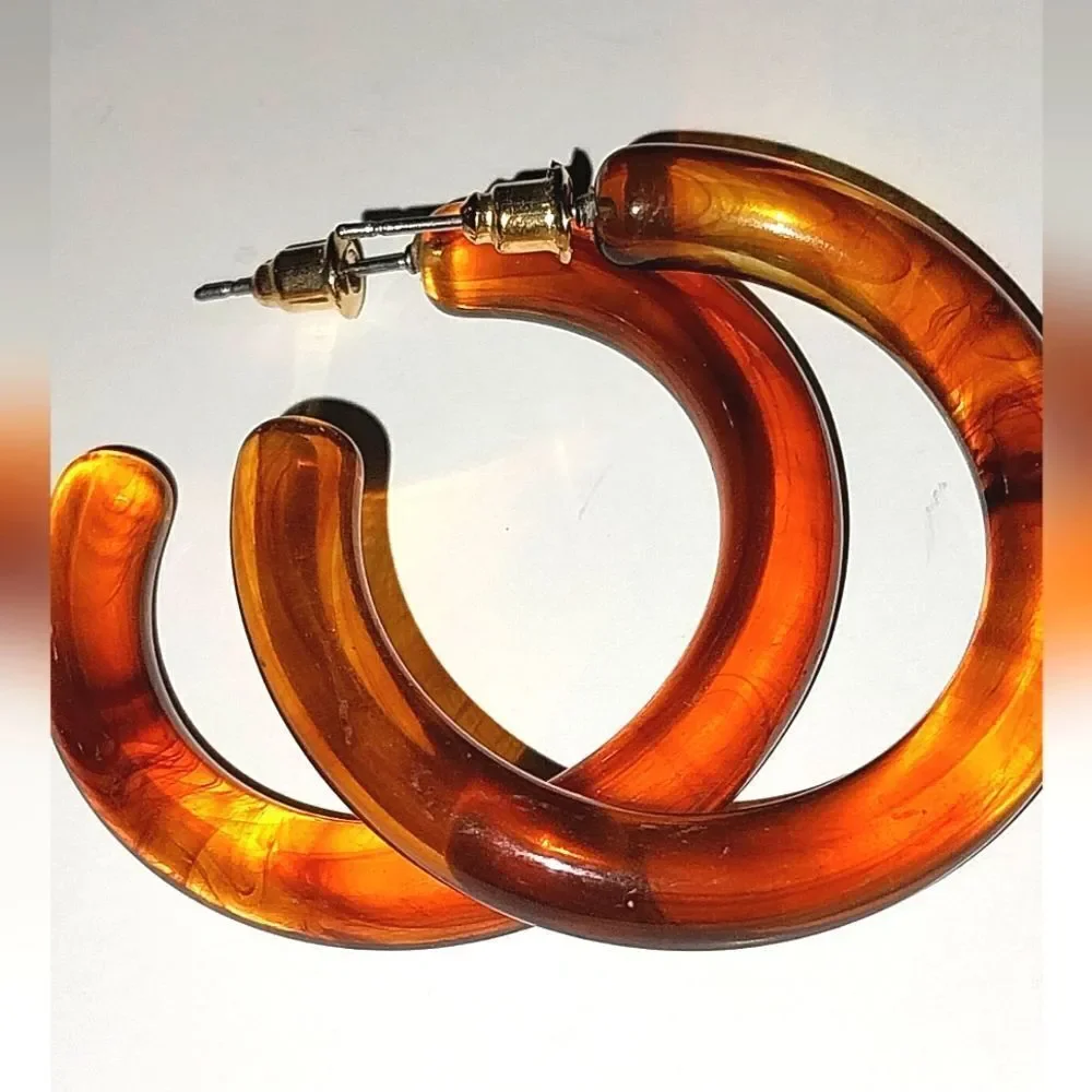 Ladies Super cute Brown Hoop Fashion Earrings